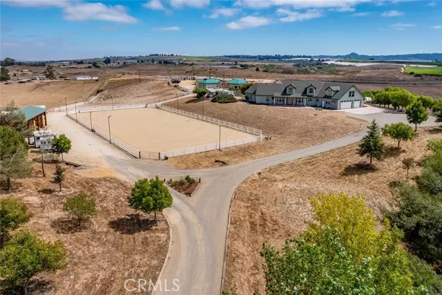 2982 Wildhaven Circle, Santa Maria, CA 93454