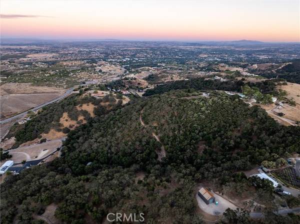 3550 Ardana Road, Paso Robles, CA 93446