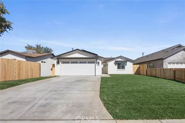 214 Amador, Bakersfield, CA 93307