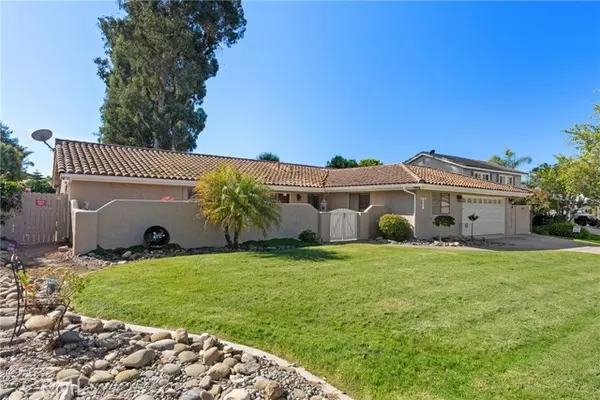 Santa Maria, CA 93455,586 Meadowbrook Drive