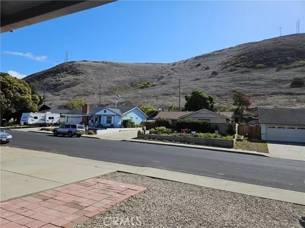 Lompoc, CA 93436,1505 Sheffield Drive