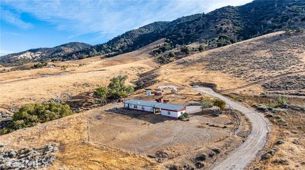 19180 Klamath Road, Tehachapi, CA 93561