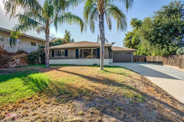 2885 Skyline Boulevard, Bakersfield, CA 93305