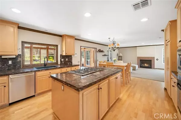 San Luis Obispo, CA 93401,1590 Huckleberry Lane