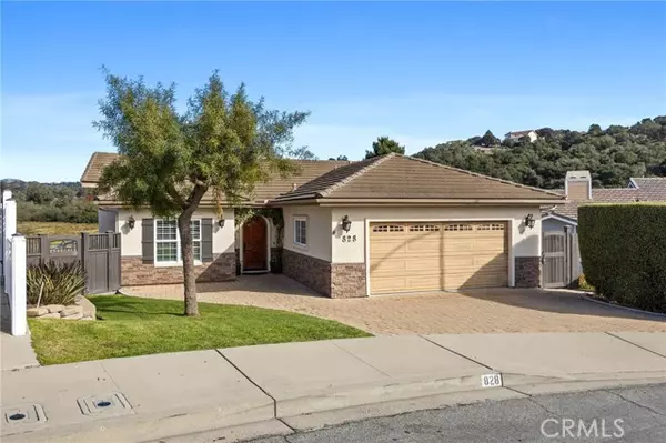 Arroyo Grande, CA 93420,828 Robin Circle