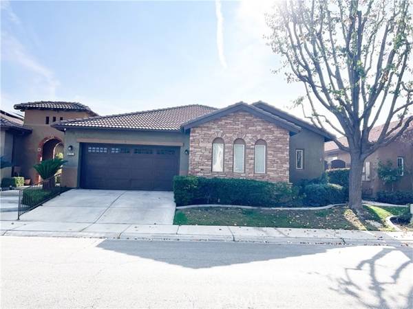 8701 Maggiore Lane, Bakersfield, CA 93312