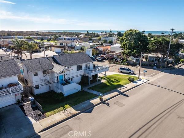 122 Newport Avenue, Grover Beach, CA 93433