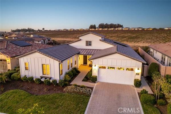 925 Trail View Place, Nipomo, CA 93444