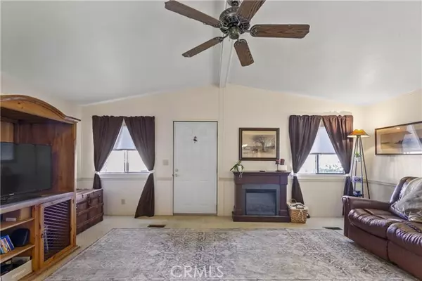 San Luis Obispo, CA 93401,3960 S Higuera #90