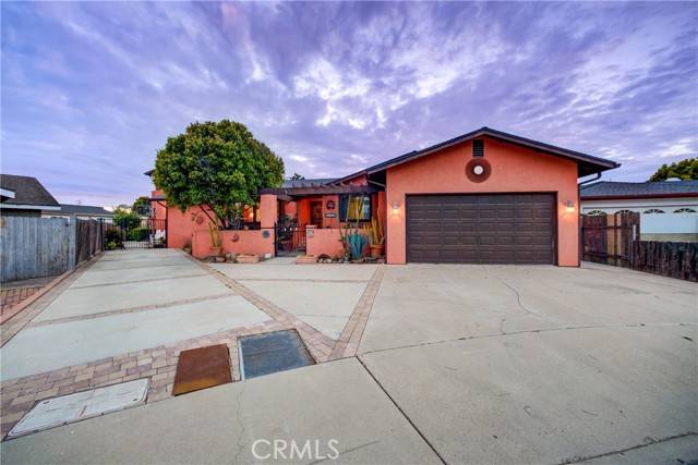 689 Woodland Drive, Arroyo Grande, CA 93420