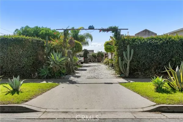 211 S Russell Avenue, Santa Maria, CA 93458