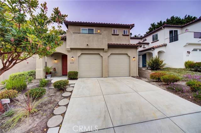 Pismo Beach, CA 93449,117 Village Circle