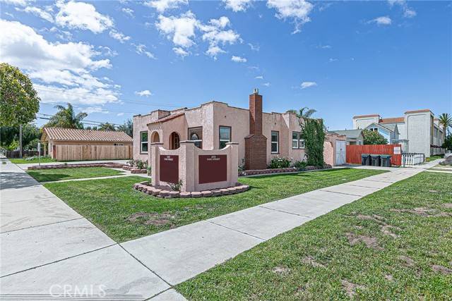 Santa Maria, CA 93454,323 Vine Street