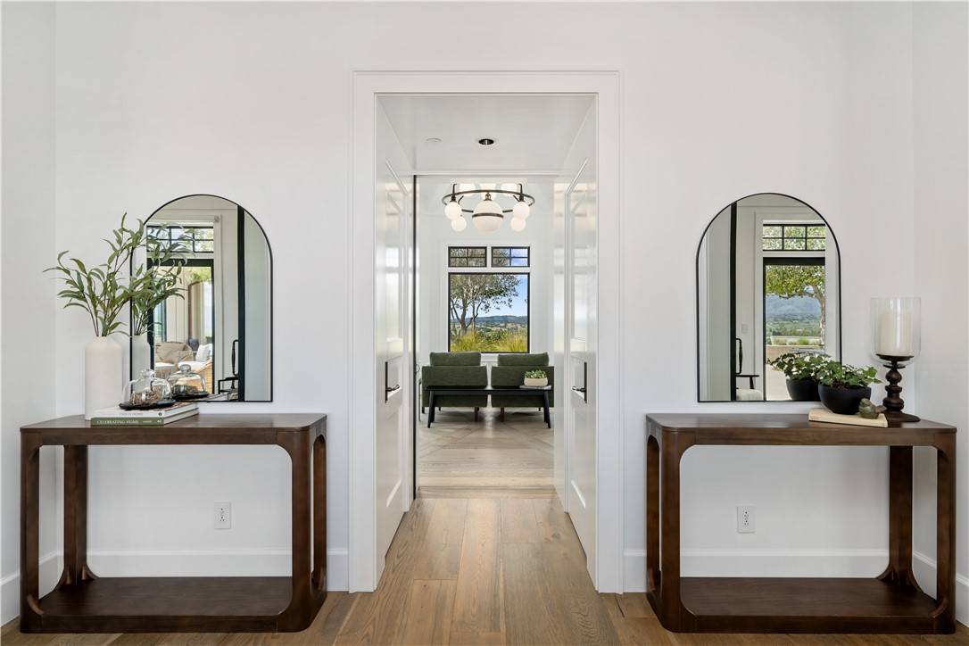 2111 Random Oaks Road, Solvang, CA 93463