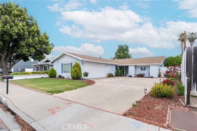 1527 Dena Way, Santa Maria, CA 93454