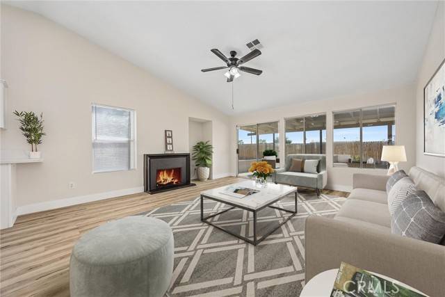 Bakersfield, CA 93304,2126 Foxglove Court