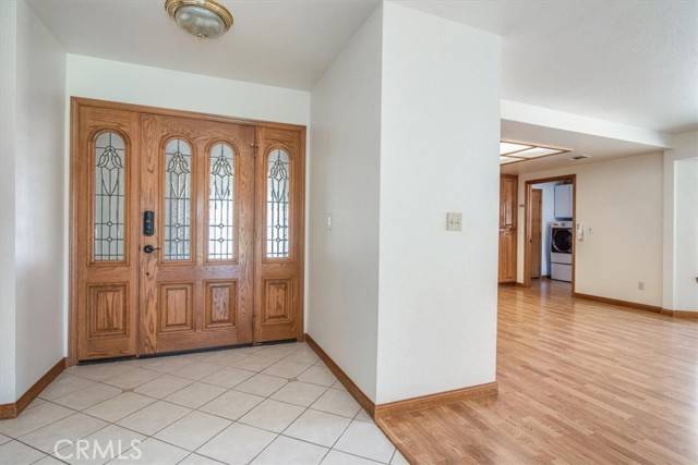 Lompoc, CA 93436,312 Crystal Circle