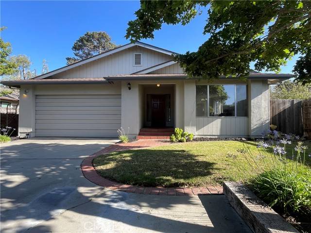 1039 Maple Street, Arroyo Grande, CA 93420