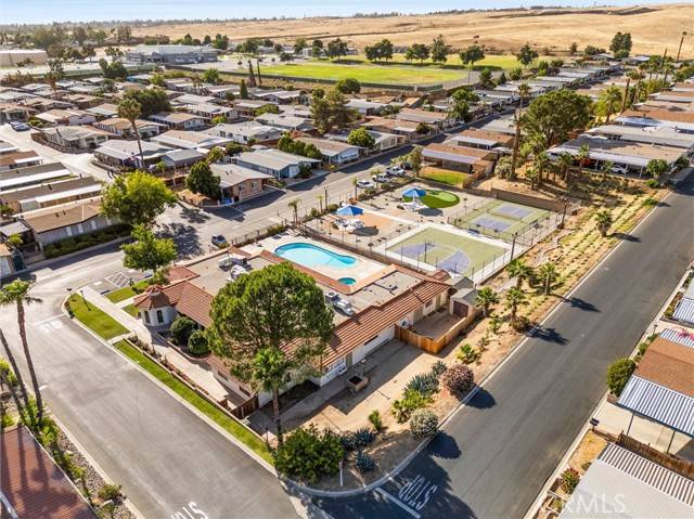 Bakersfield, CA 93306,8536 Kern Canyon #186