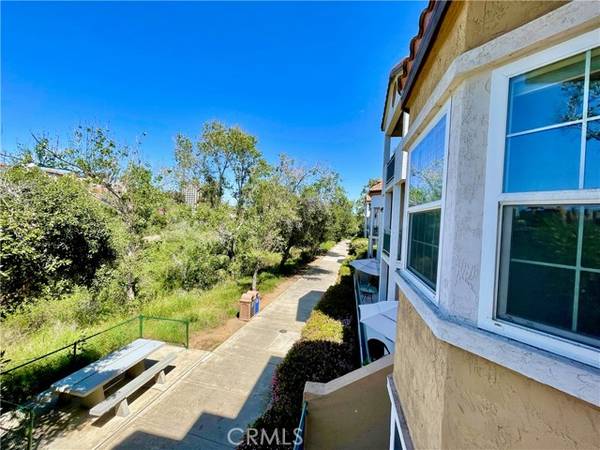 Mission Valley, CA 92108,2150 Camino De La Reina #210