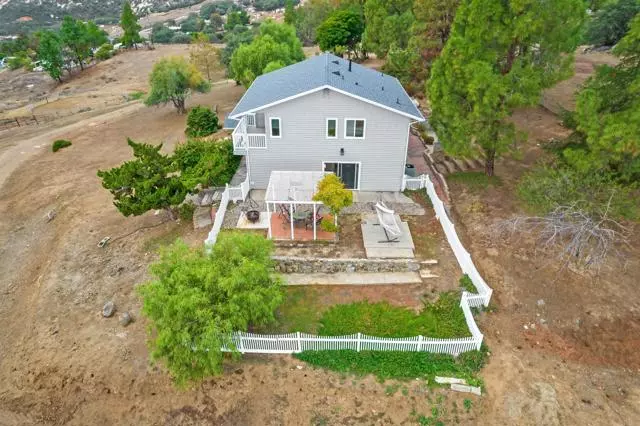 2727 Bratton Valley Road, Jamul, CA 91935