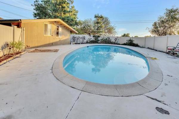 El Cajon, CA 92021,12238 Kingsford Court