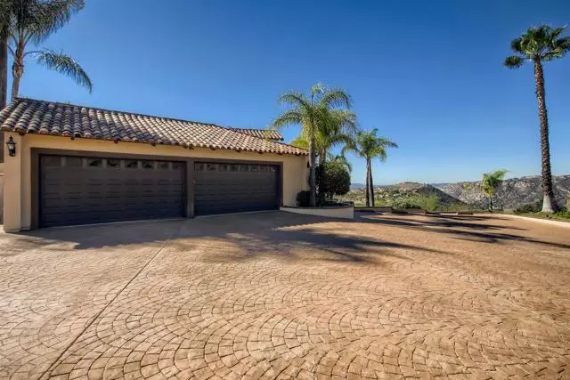 El Cajon, CA 92021,10831 Quail Canyon