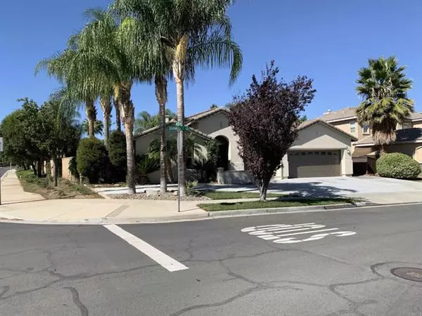 Murrieta, CA 92563,33617 Shamrock Lane