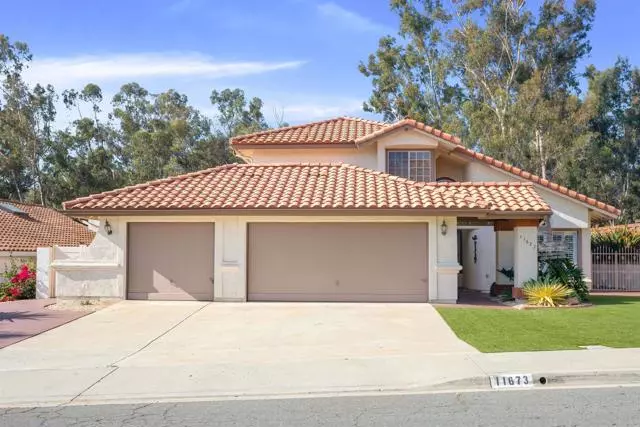 11673 Calle Simpson, El Cajon, CA 92019