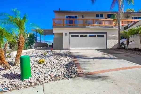 2430 Badajoz Place, Carlsbad, CA 92009