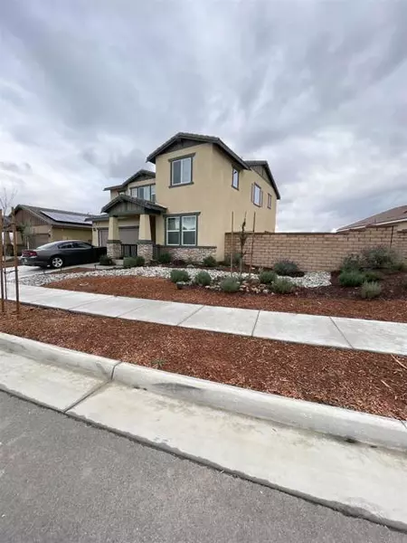 29711 Western Front Drive, Menifee, CA 92584