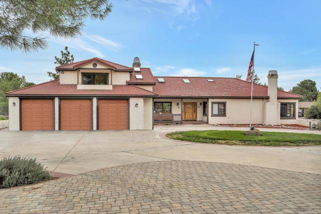 3167 E Victoria Drive, Alpine, CA 91901