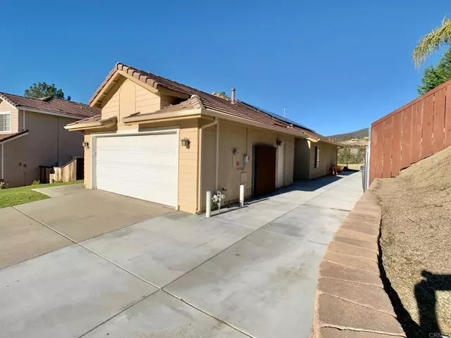 2498 Hialeah Lane, Alpine, CA 91901