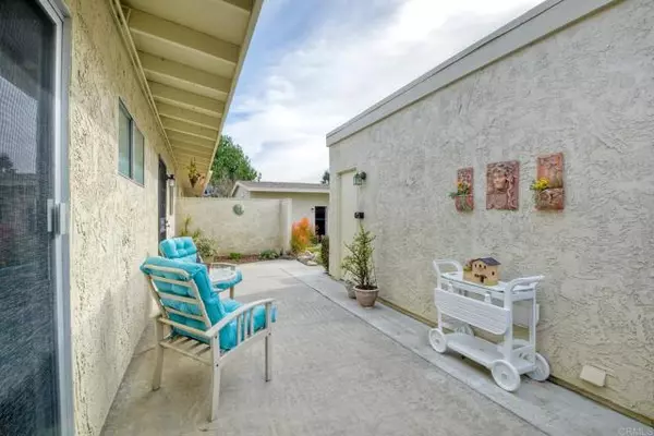 Oceanside, CA 92057,3732 Clove Way