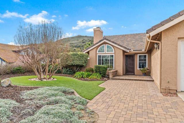 8858 Castle Brook Court, Lakeside, CA 92040