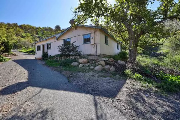 Fallbrook, CA 92028,2339 Green Valley