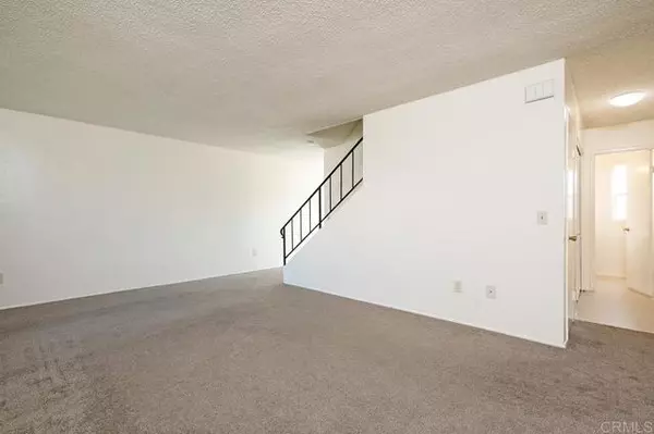 Chula Vista, CA 91911,1585 MENDOCINO DR #10