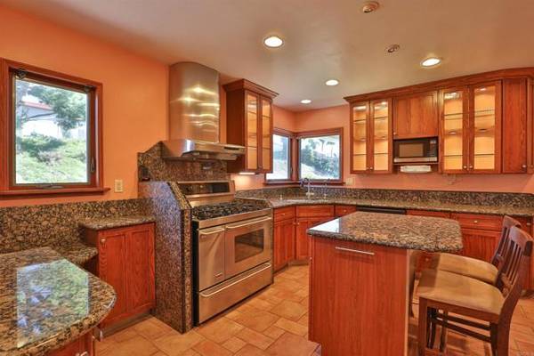 El Cajon, CA 92020,931 Wakefield Court