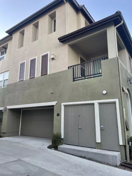 1730 Cripple Creek Drive #2, Chula Vista, CA 91915