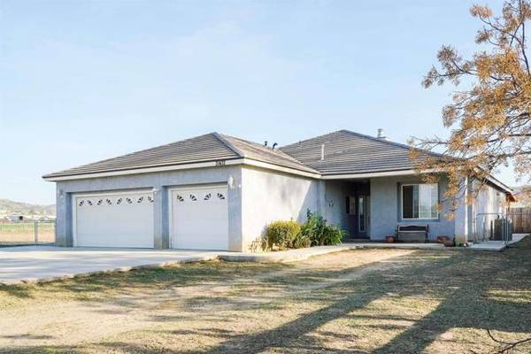 Nuevo/lakeview, CA 92567,31437 Meadow Blossom Rd