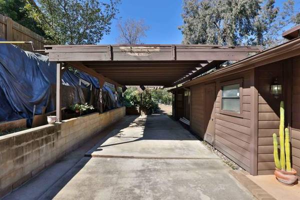 La Mesa, CA 91941,10604 Noakes Road