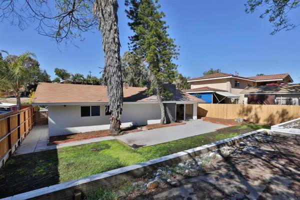 La Mesa, CA 91942,5705 Jackson Drive