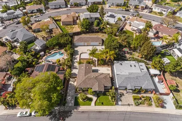 La Mesa, CA 91942,9378 Manor