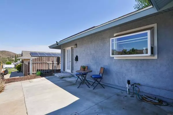 Santee, CA 92071,10021 Corkwood Avenue