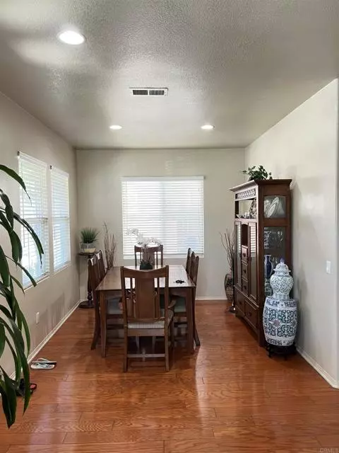 Carson, CA 90745,22842 Serra Drive