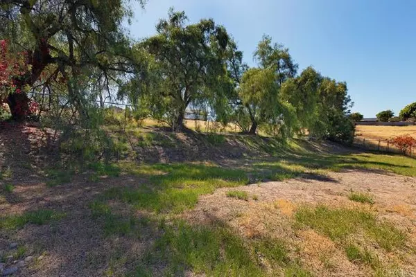 Bonita, CA 91902,3718 Wild Oats Lane