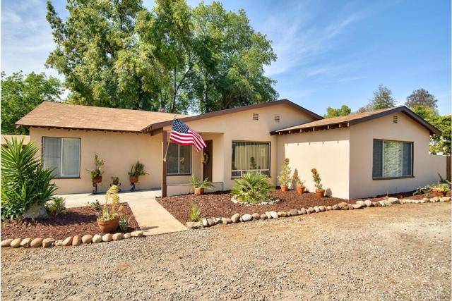 13248 Julian Avenue, Lakeside, CA 92040