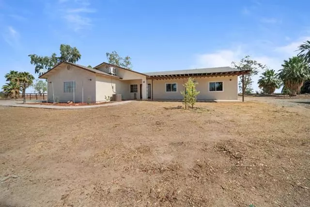 1663 E Heber Rd, Holtville, CA 92250