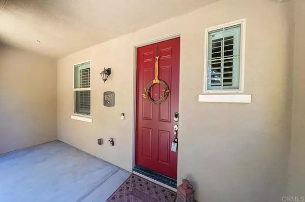 Chula Vista, CA 91913,1824 Peach Court #8