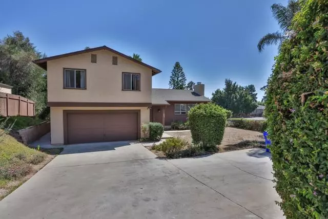 10807 Explorer Rd, La Mesa, CA 91941